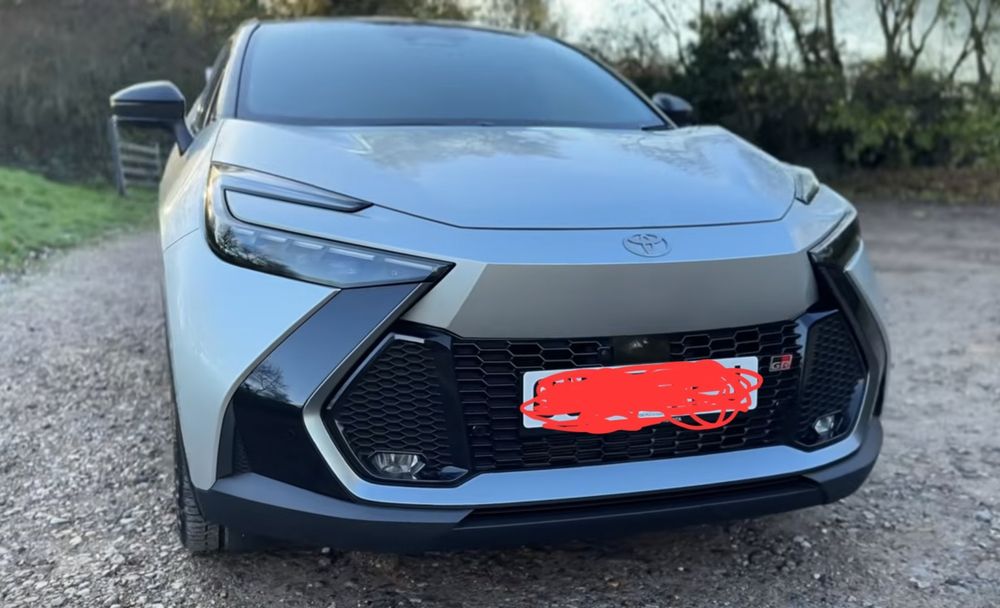 Toyota C-HR 2.0 HDF Plug-in GR — photo 2
