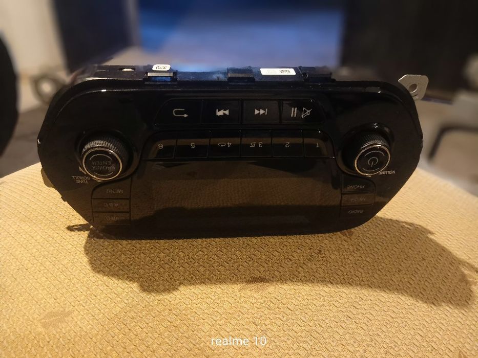 Auto radio como novo.