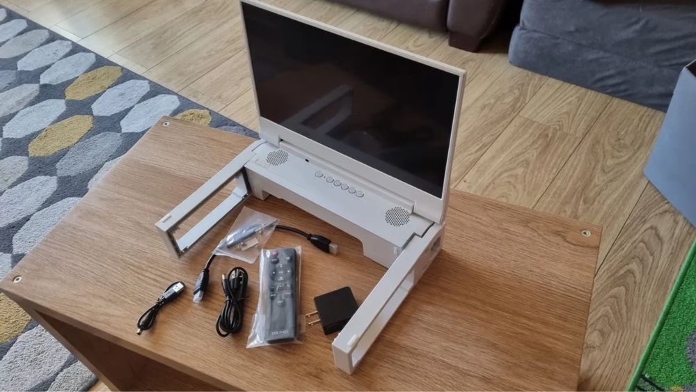 XBox Series S com monitor GStory64750492707075121