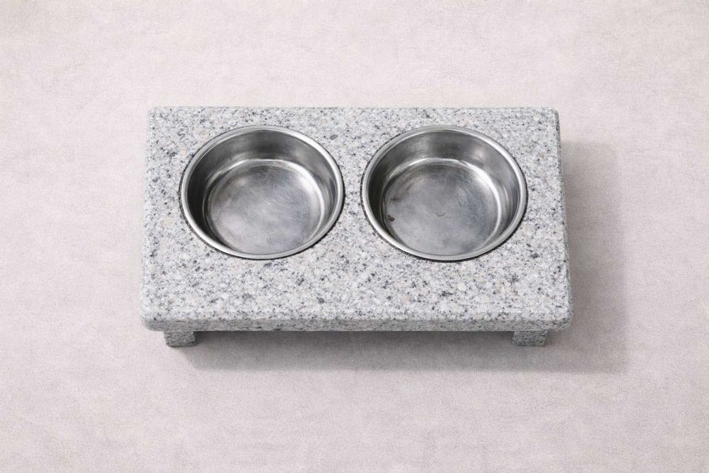 Підставки з мисками з граніту  для котів та собак