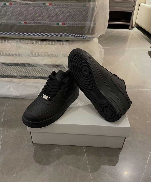 Nike_Air_Force_1_Czarny 43