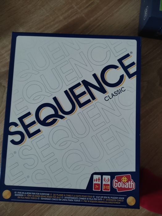 Gra Sequence, puzzle święcące w ciemności, tarcza z rzutkami na magne