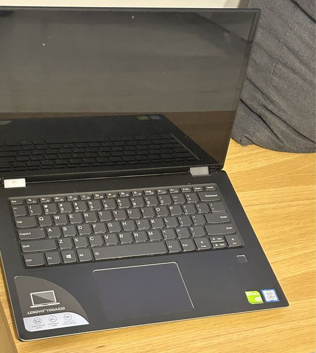 Laptop lenovo yoga 520
