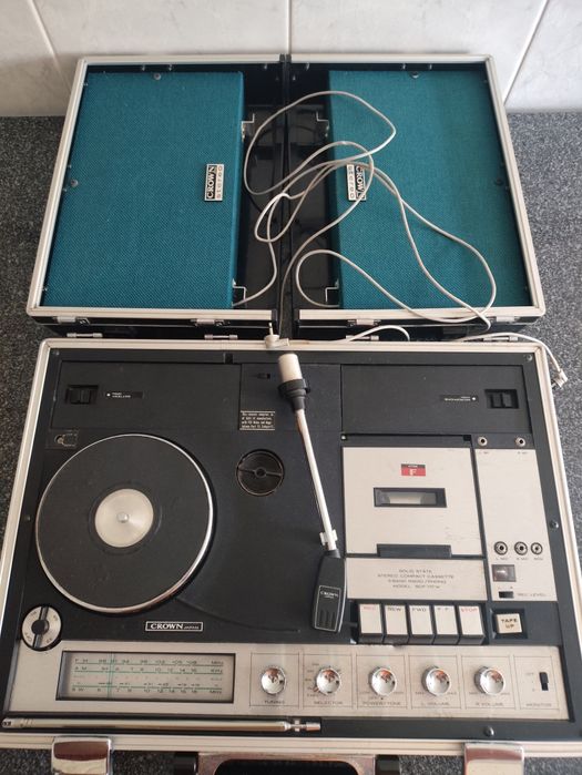 Gira-Discos Vintage Crown SCP-71SW
