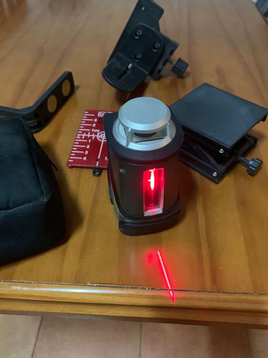 Nível laser bosch