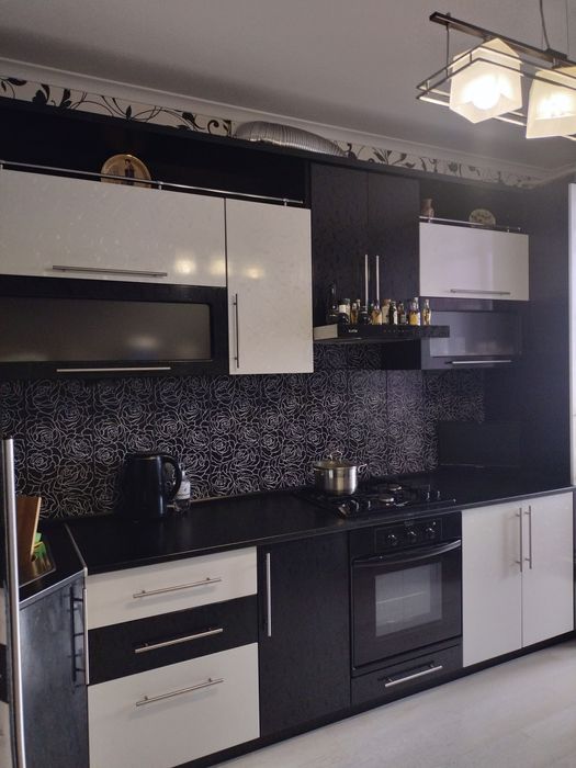 Продам 2-кімн. квартиру в новобудовіна вул. Зоряна (Арцеулова)