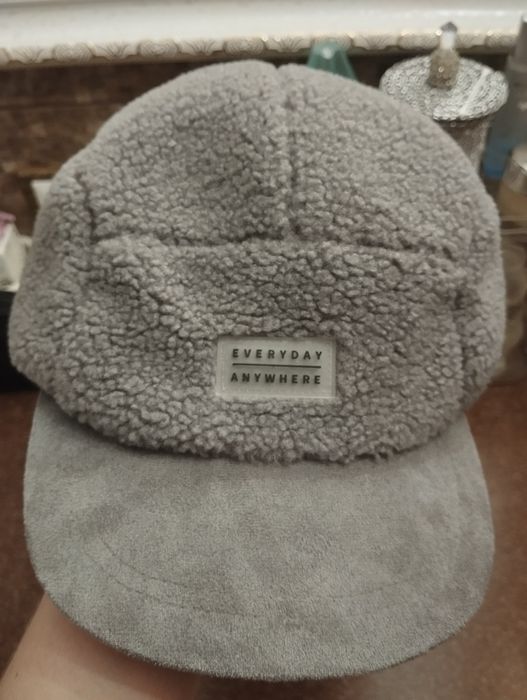 Продам кепку тедик.