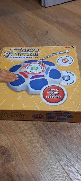 Gra Elektroniczna Państwa Miasta