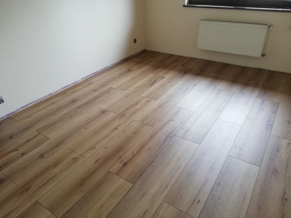 MALOWANIE mieszkań TAPETOWANIE Gładzie gipsowe Montaż paneli podłogowy