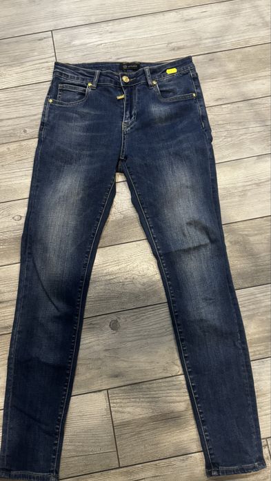 Стильні джинси versache