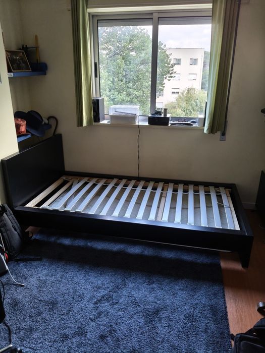 Cama de solteiro ikea