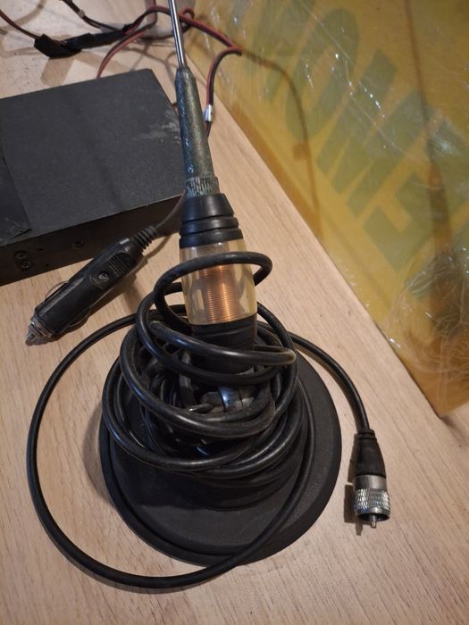 zestaw skrobaczka elektryczna, blokada kierownicy,  radio CB