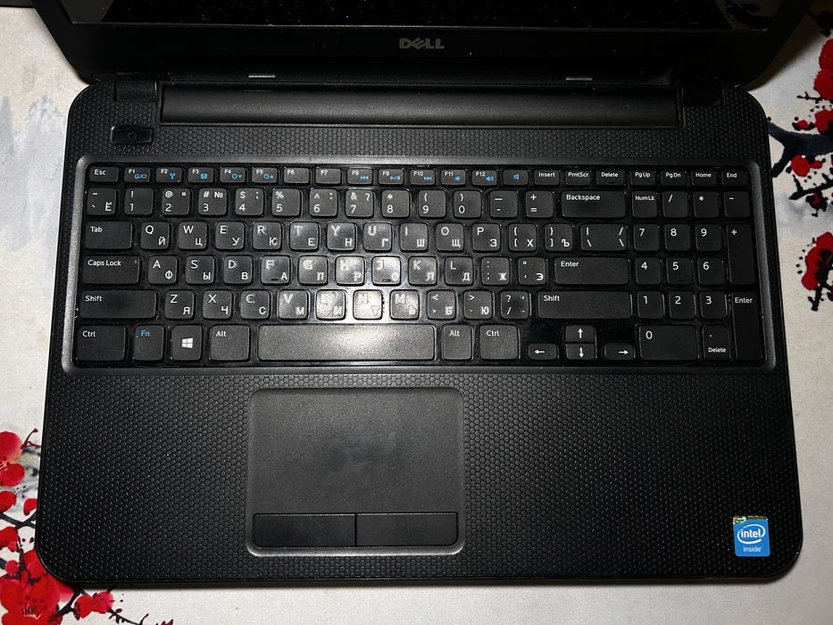 Ноутбук DELL inspiron 15-3531