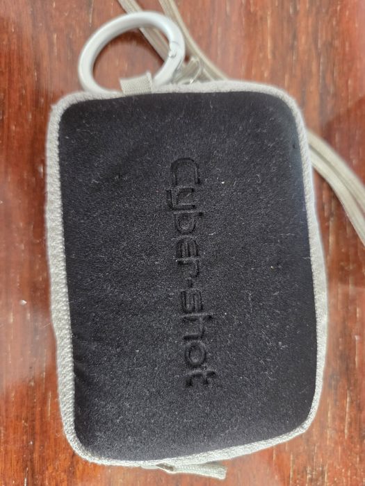 Máquina fotográfica Sony DSC -W80