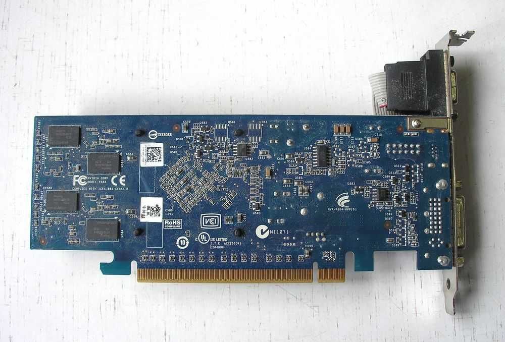 Видеокарта NVidia GeForce GT220 (1 ГБ, 128 бит)