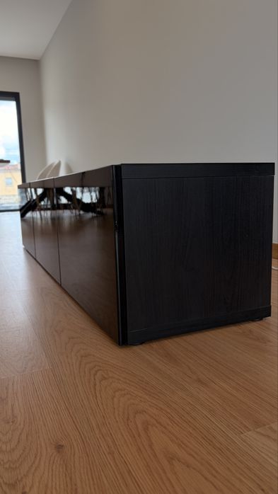 Móvel TV - IKEA besta