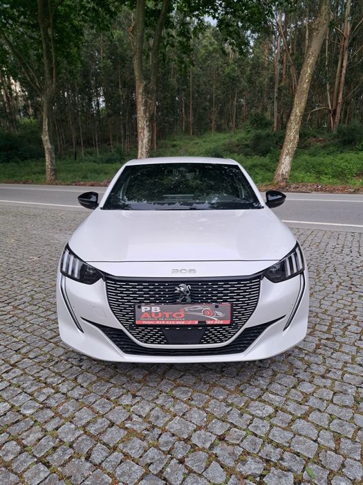 Peugeot e-208 GT LINE de 136cv 100% elétrico
