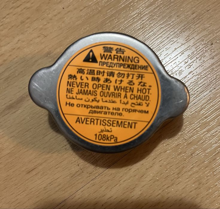 Korek chłodnicy Subaru