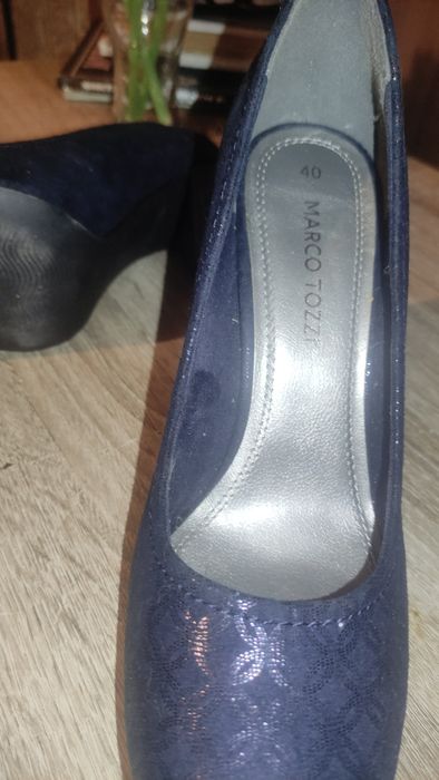 Продам туфли женские
