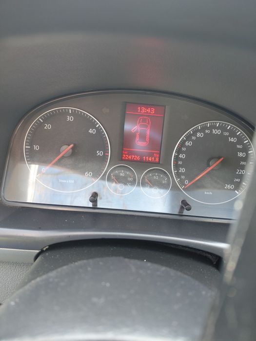 Фольцваген тоуран 1.9 TDI