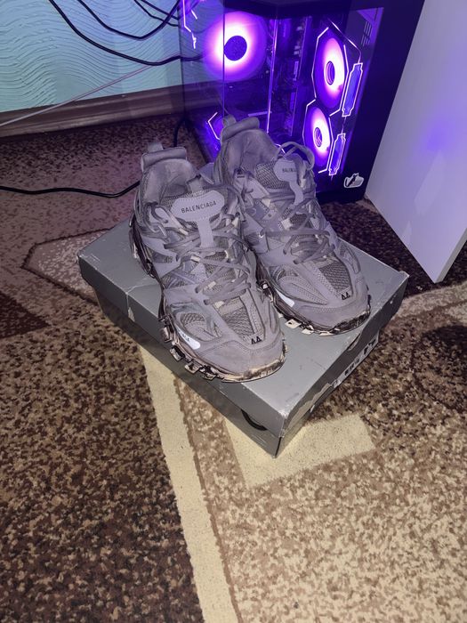 balenciaga track 1 faded(fast)