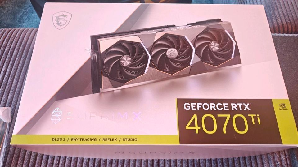 Nvidia GeForce RTX 4070 Ti MSI Suprim X