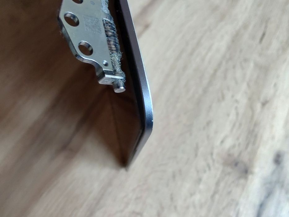 Кришка Macbook Pro 13 A2251, A1989, A215 оригінал, пошкоджена матриця