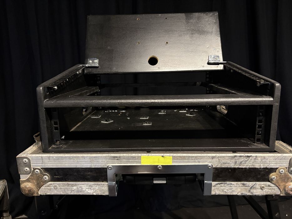Case Rack para mesa de Luz ou Som
