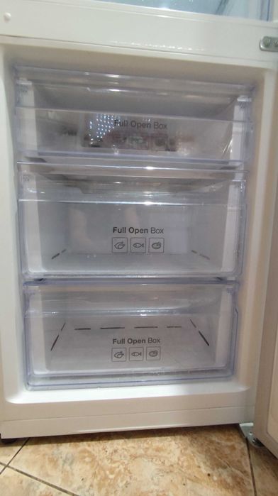 Frigorífico SAMSUNG RB33J3515WW/EF