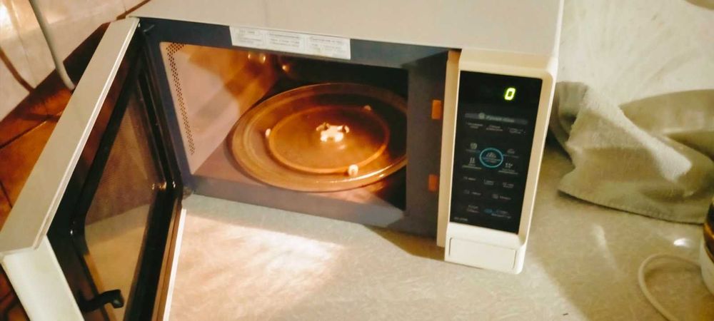 Микроволновка LG-2348B как НОВАЯ мікрохвильовка