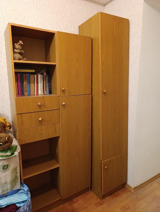 Продам мебель офисную
