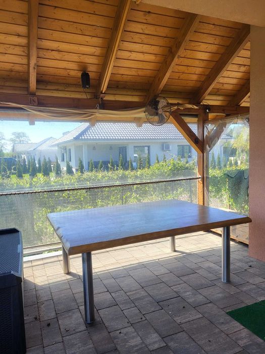 Stół drewniany duży