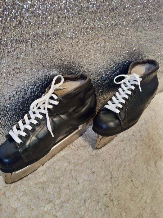 37 розмір/ 36 розмір /Ковзани СССР/ хокейні ковзани