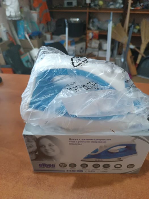 Продам утюг марка elbee