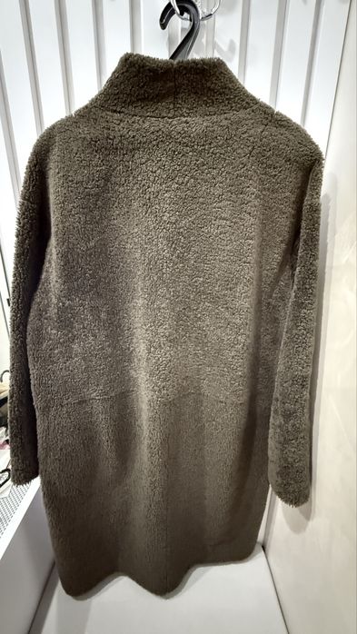 Стильна жіноча шубка