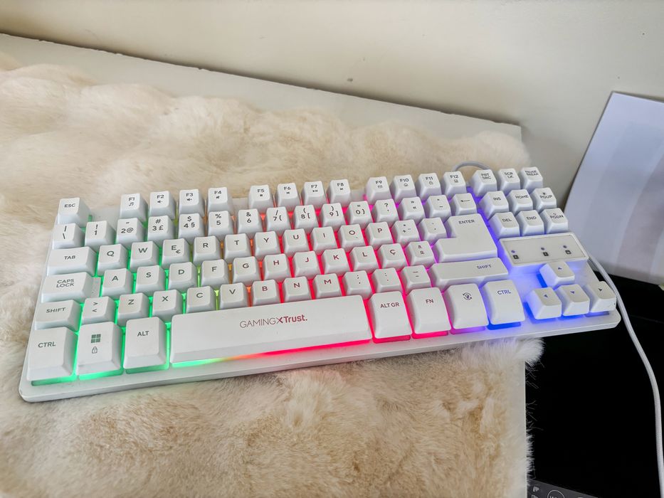 Teclado gaming Trust