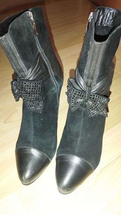 Чобітки на каблучку