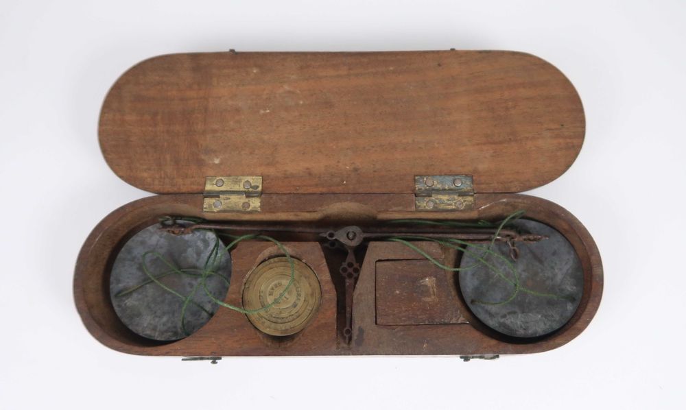 Balança pesar moedas ouro Séc. XIX (ref. 2)