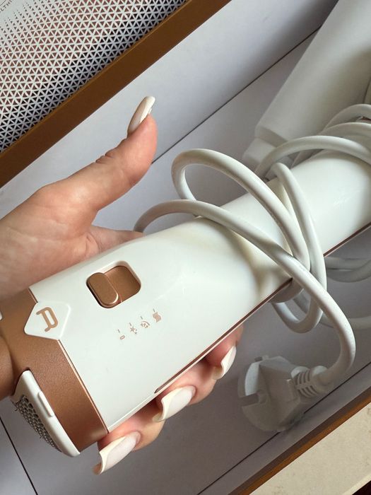 Фен-щітка Rowenta CARE CF9720F0