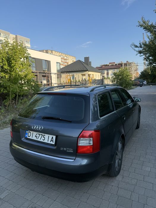 Продам Ауді а4б6 2003  на автоматі  + Quattro