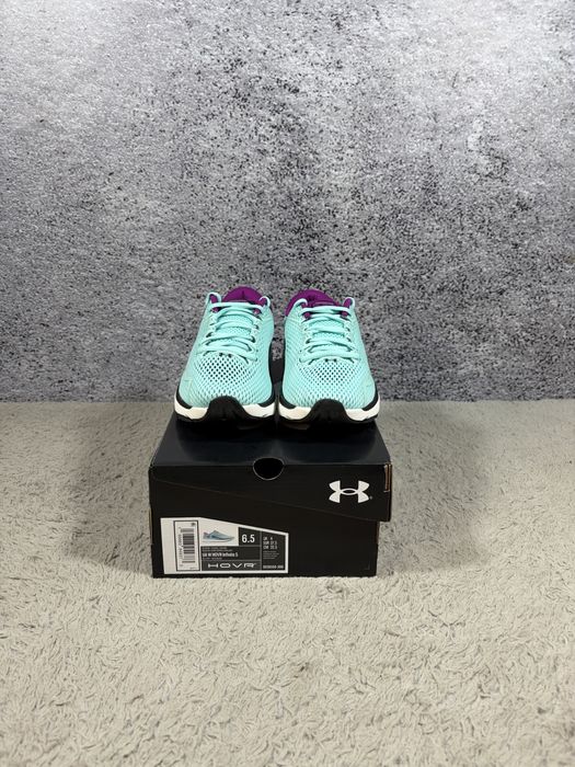 Under Armour HOVR 5