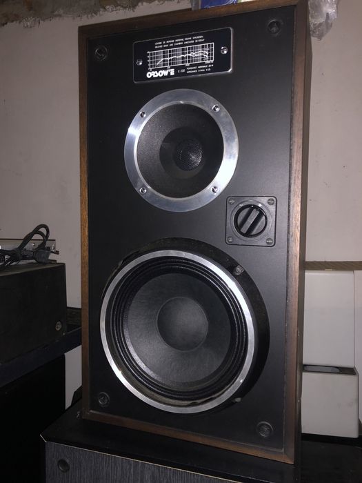 Колонки  корпуса