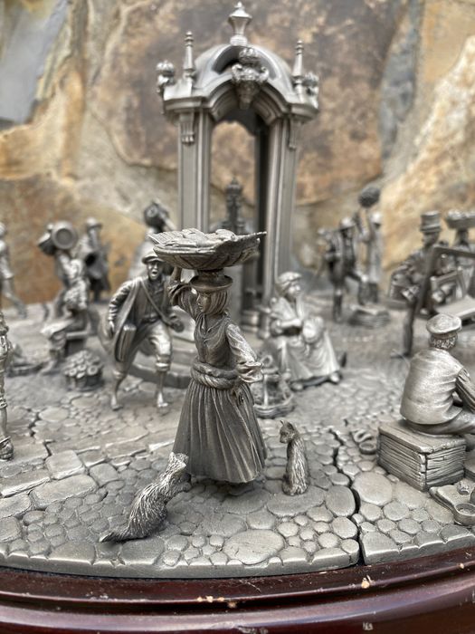 Ofícios e Pregões da Lisboa Antiga Estanho Puro 48 cm