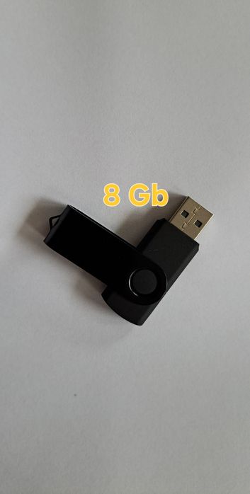 Czarny pendrive 8 GB nowy klasyczny