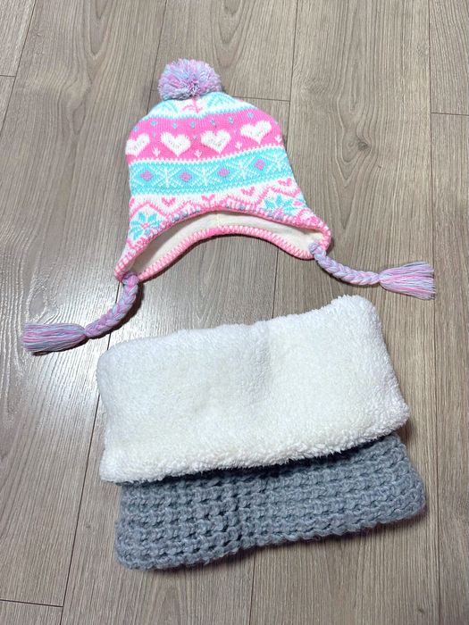 Детская, теплая шапочка на ребёнка; зимняя шапка с хомутом (шарф-снуд)