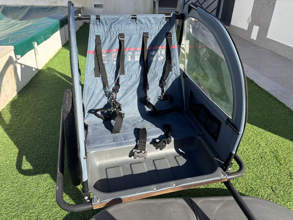 Reboque de bicicleta