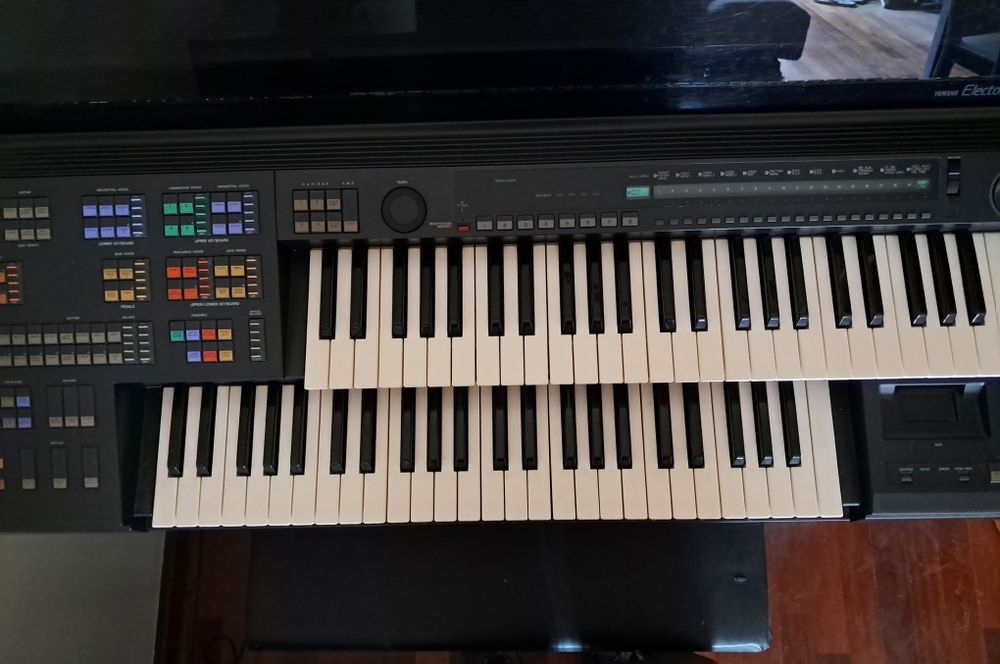 Órgão Yamaha Electrone HS-6