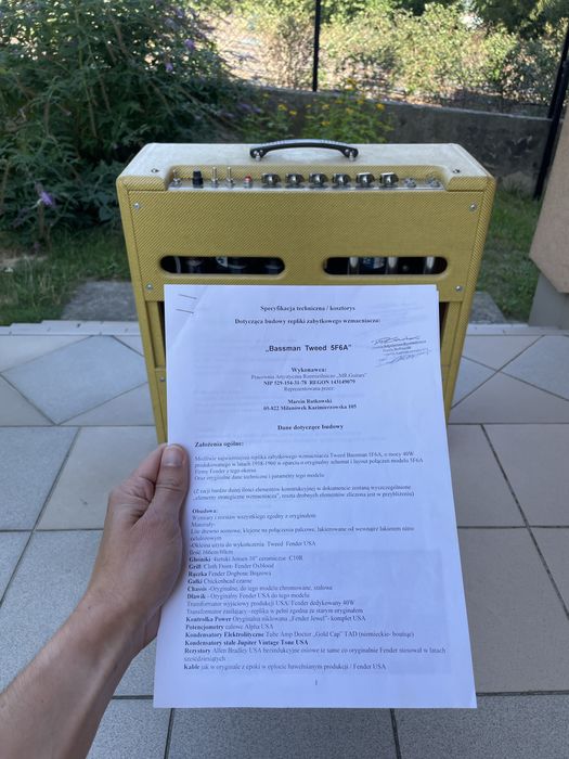 Bassman + dokumentacja z budowy
