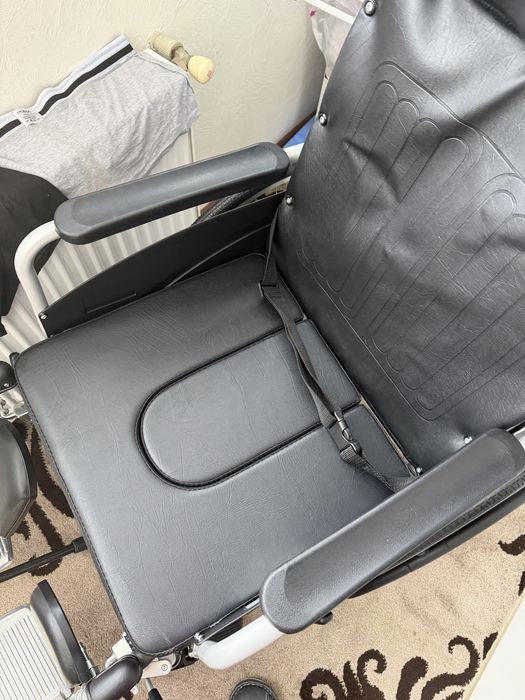 Інвалідний візок в чудовому стані 10/10