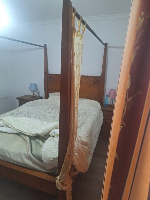 Mobilia de quarto para venda gato preto